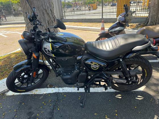 ROYAL ENFIELD HUNTER 350 
